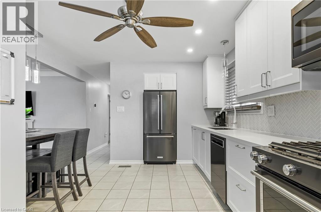 605 Grey Street, Brantford, Ontario  N3S 4X9 - Photo 5 - 40839950