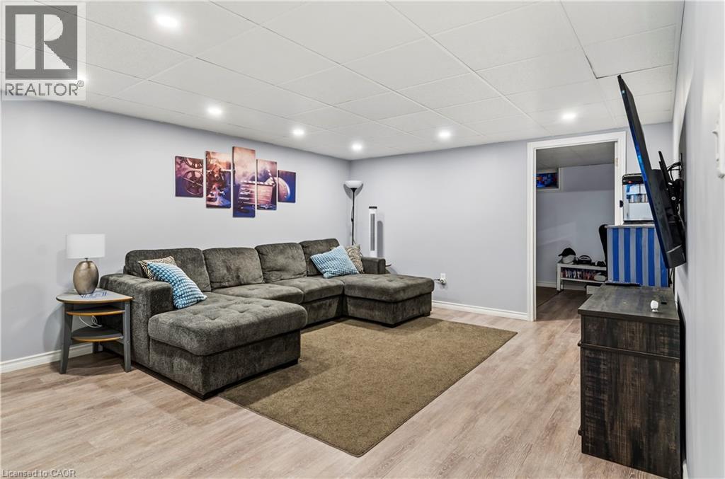 605 Grey Street, Brantford, Ontario  N3S 4X9 - Photo 24 - 40839950