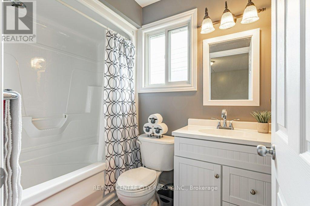 45 Riverbank Drive, St. Thomas, Ontario  N5P 4M8 - Photo 33 - X13482528