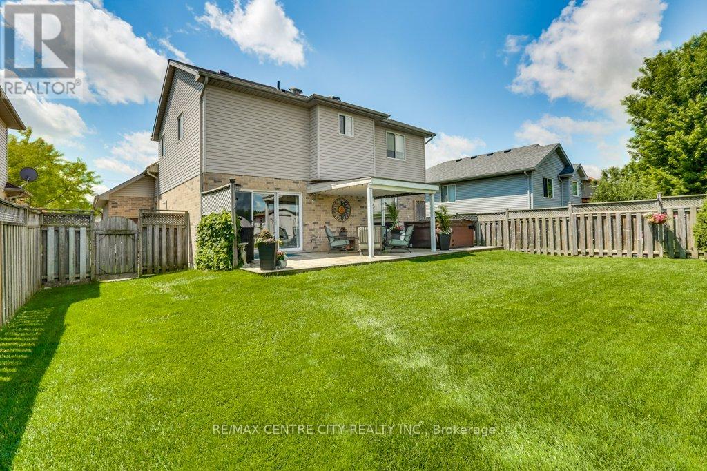 45 Riverbank Drive, St. Thomas, Ontario  N5P 4M8 - Photo 37 - X13482528