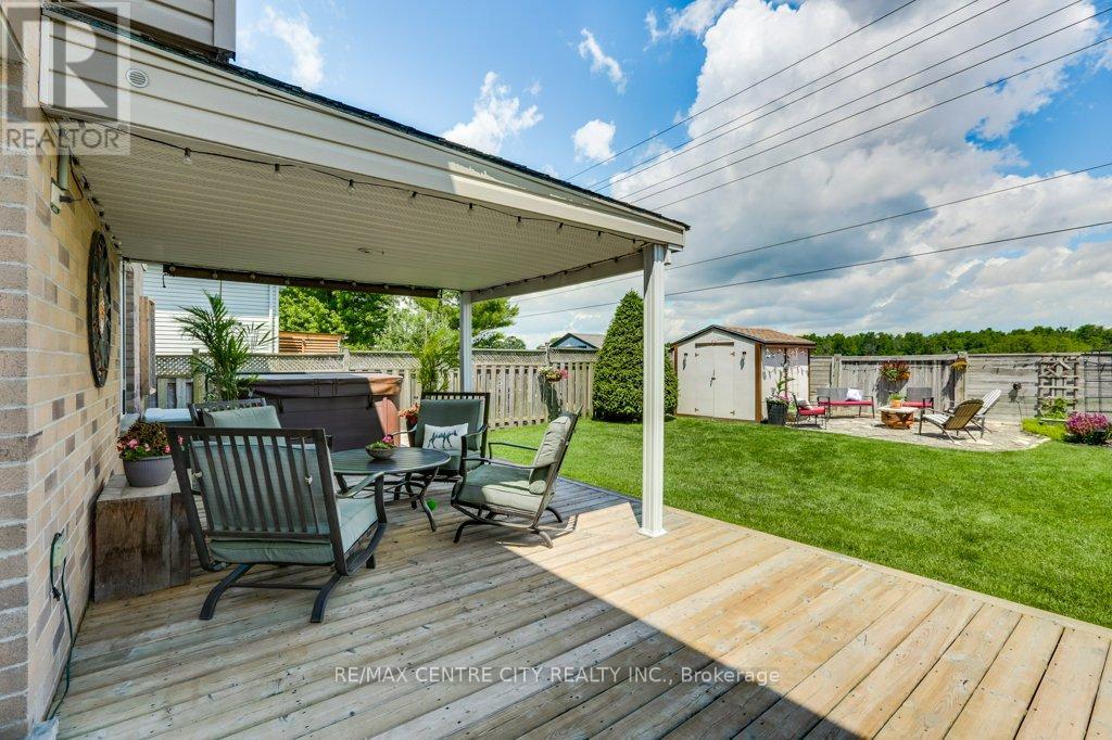 45 Riverbank Drive, St. Thomas, Ontario  N5P 4M8 - Photo 41 - X13482528