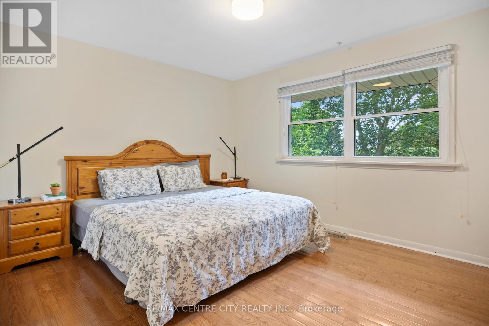 46 Brentwood Crescent, London North, Ontario  N6G 1X2 - Photo 15 - X13482584