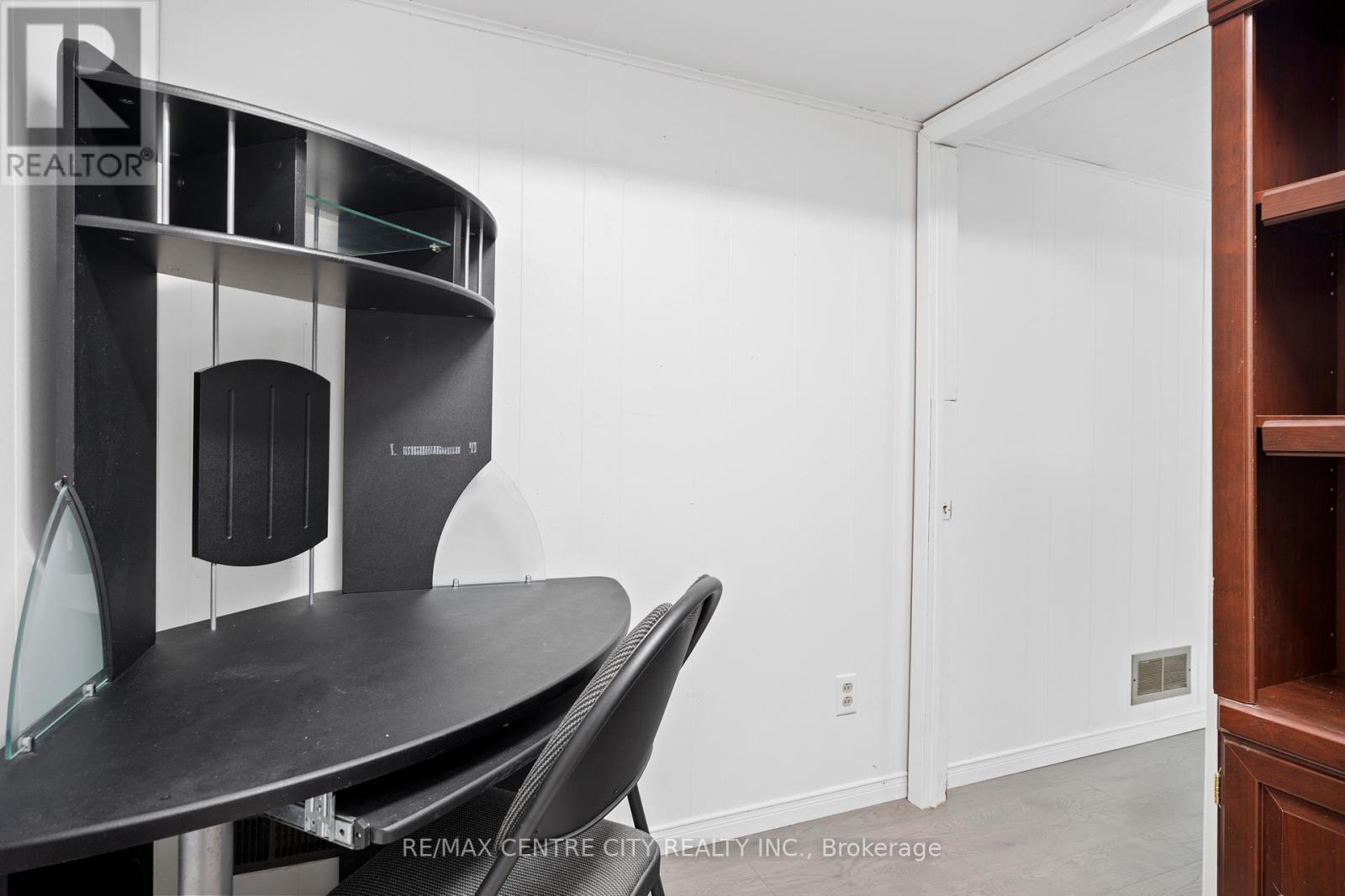 46 Brentwood Crescent, London North, Ontario  N6G 1X2 - Photo 28 - X13482584
