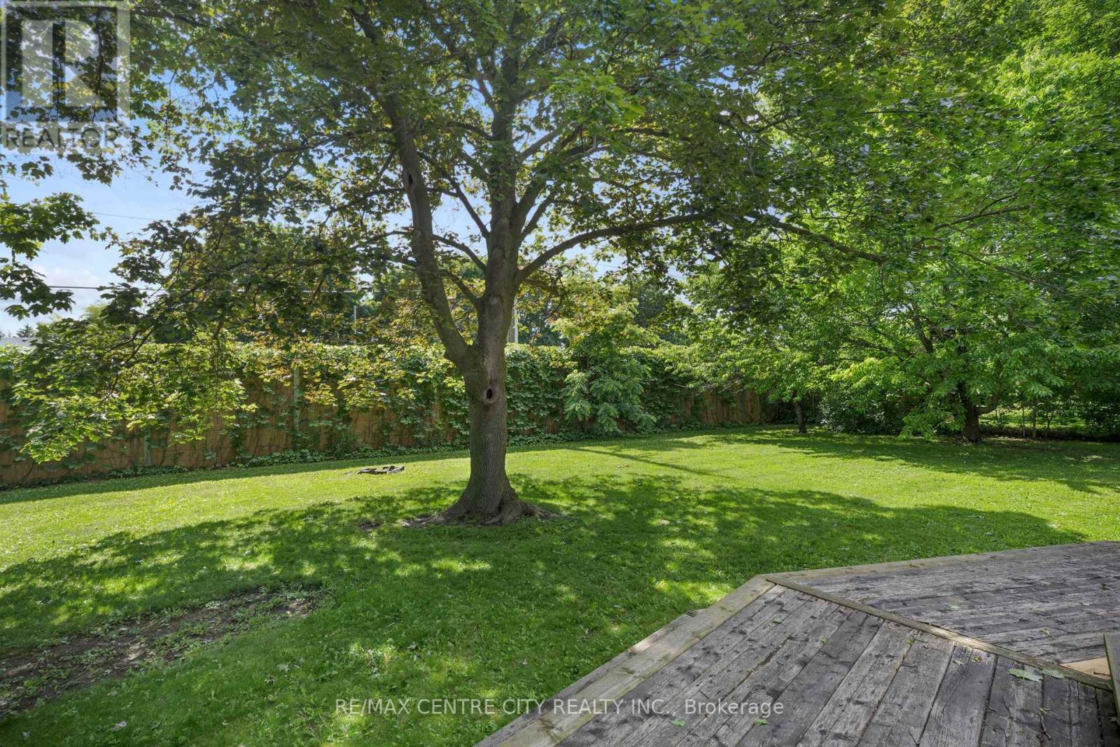 46 Brentwood Crescent, London North, Ontario  N6G 1X2 - Photo 34 - X13482584