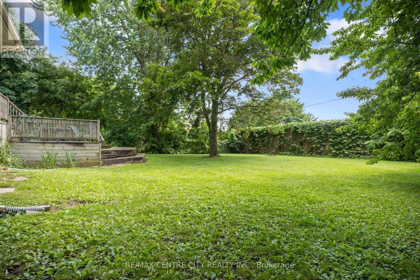 46 Brentwood Crescent, London North, Ontario  N6G 1X2 - Photo 38 - X13482584