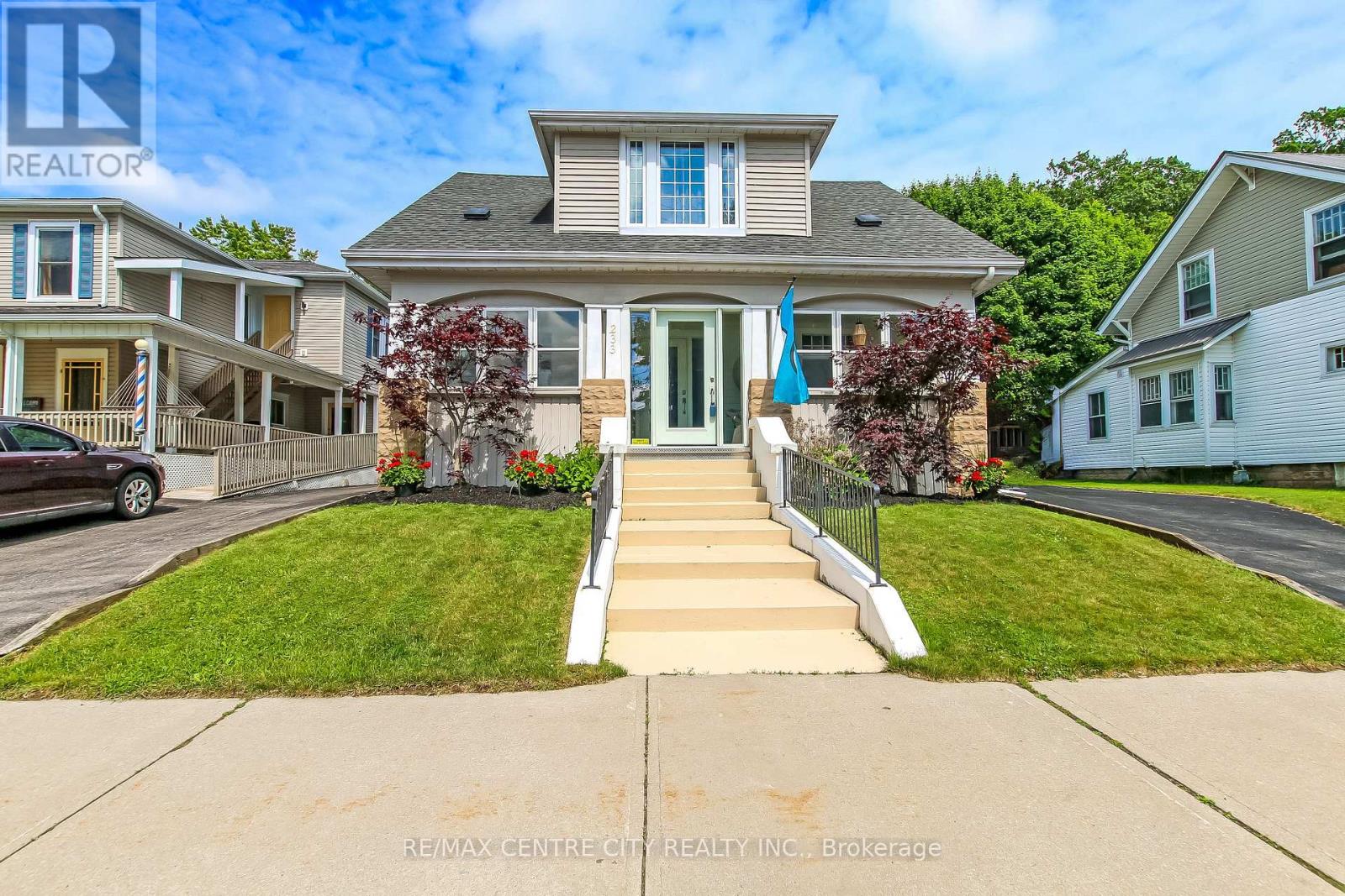 233 COLBORNE STREET, Central Elgin, Ontario