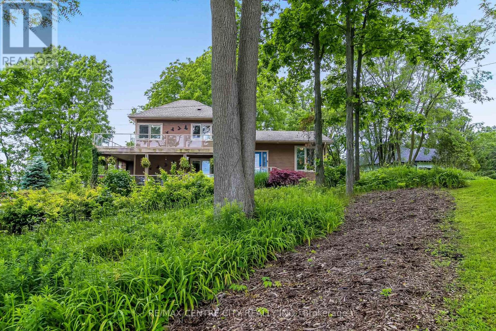 136 Brayside Street, Central Elgin, Ontario  N5L 1A2 - Photo 35 - X13482614