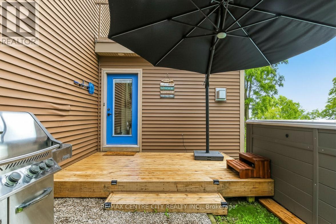 136 Brayside Street, Central Elgin, Ontario  N5L 1A2 - Photo 40 - X13482614