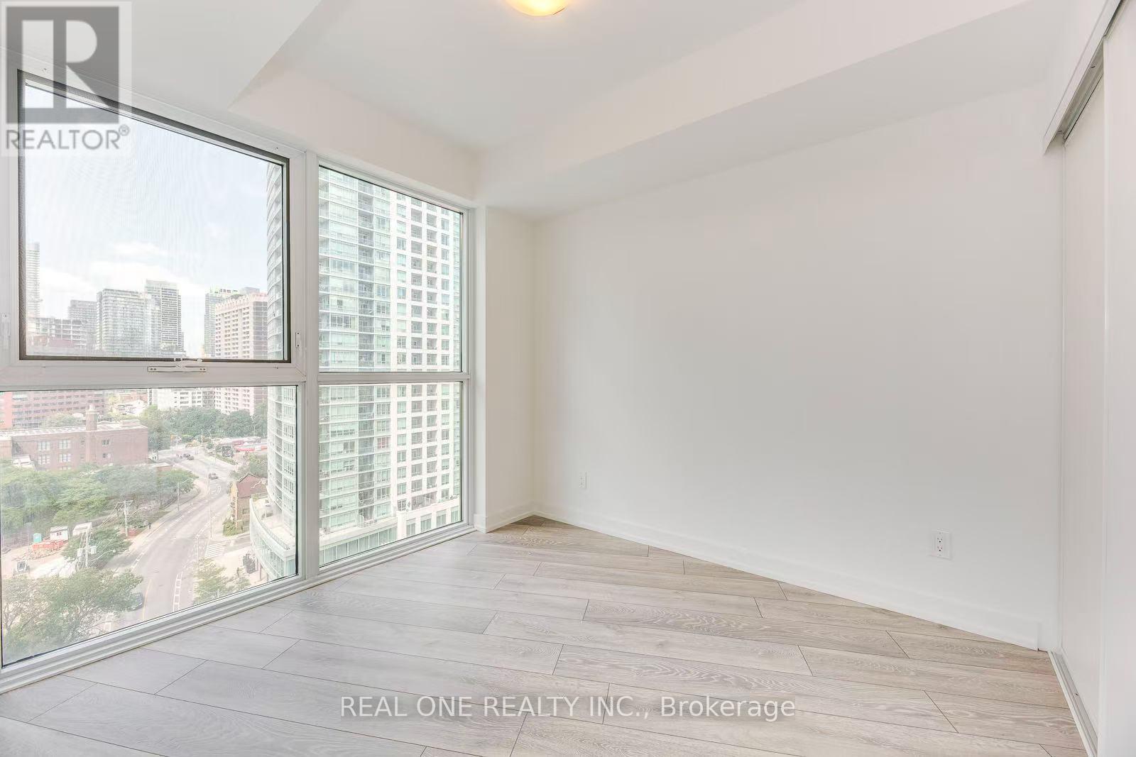 1708 Room #1 - 159 Wellesley Street E, Toronto, Ontario  M4Y 1J2 - Photo 20 - C13482550