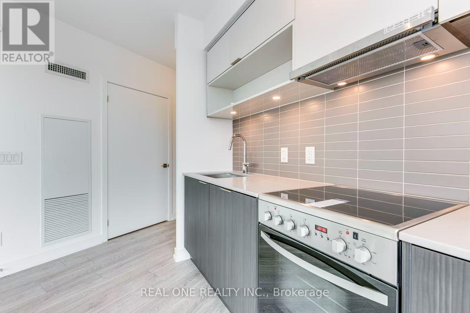 1708 Room #1 - 159 Wellesley Street E, Toronto, Ontario  M4Y 1J2 - Photo 9 - C13482550