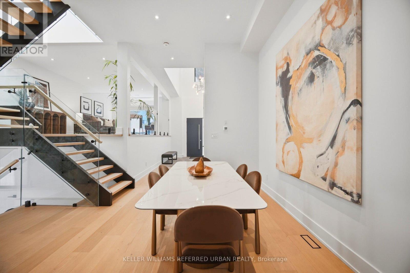 56 Elma Street, Toronto, Ontario  M8V 1X8 - Photo 5 - W13430536