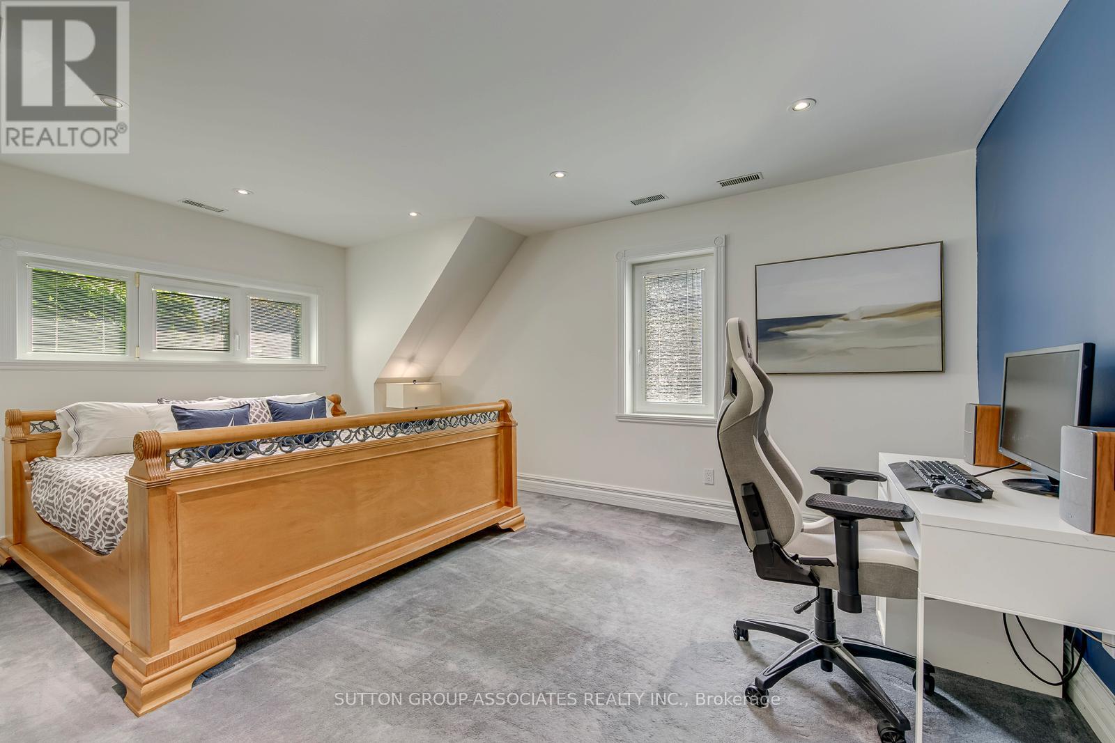 18 Martin Grove Road, Toronto, Ontario  M9B 4J9 - Photo 22 - W13460792