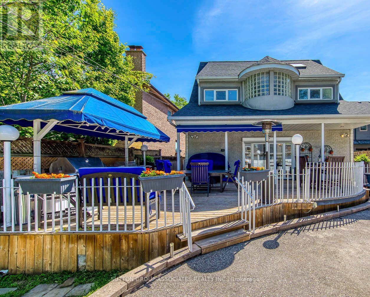18 Martin Grove Road, Toronto, Ontario  M9B 4J9 - Photo 38 - W13460792