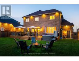 17 MITCHELL CRESCENT, Mono, Ontario