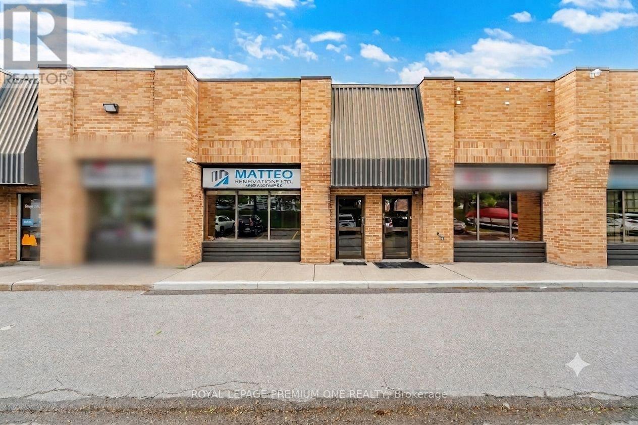 2 - 16 SIMS CRESCENT, Richmond Hill, Ontario
