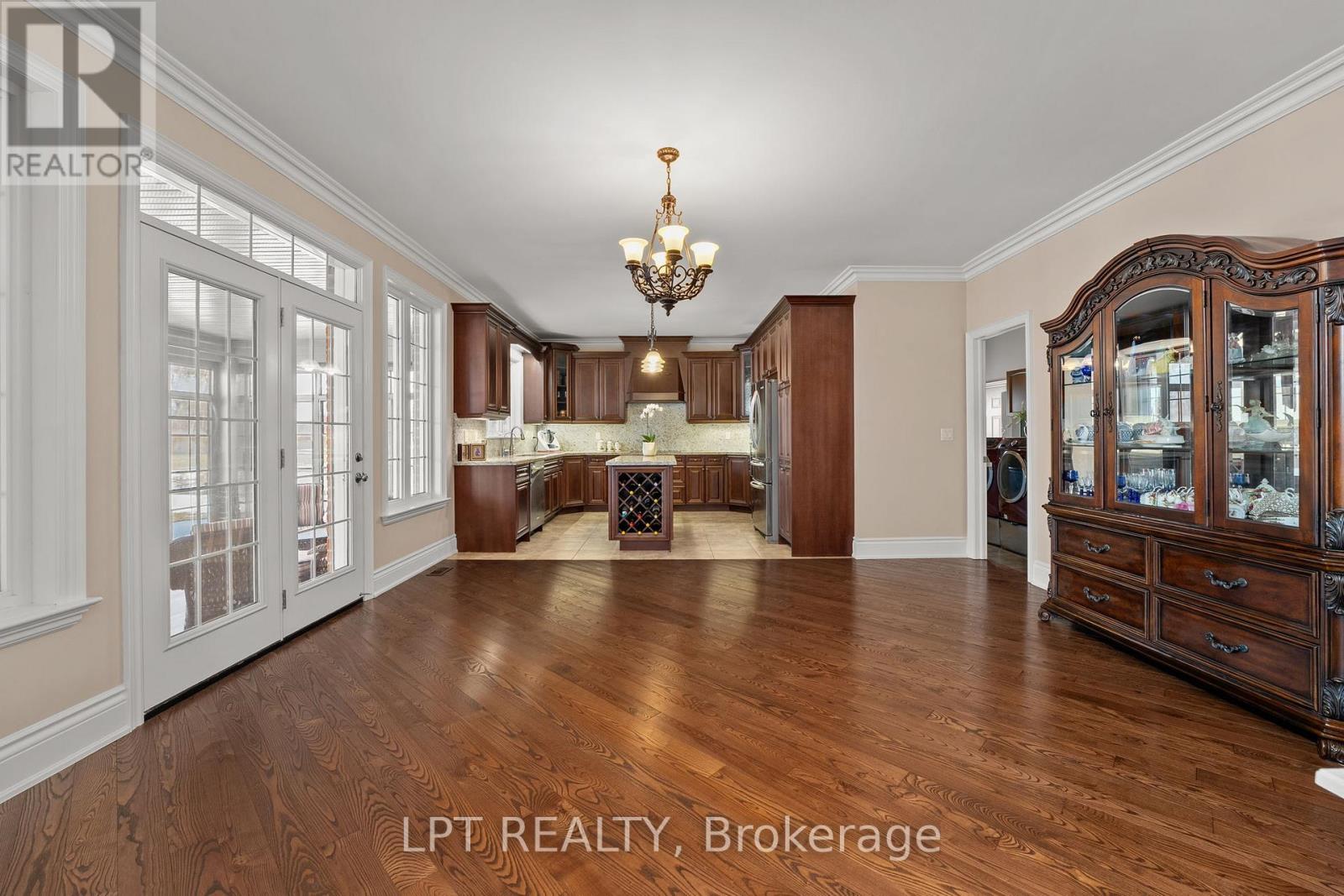 18 Wolford Court, Georgina, Ontario  L4P 0B1 - Photo 12 - N13482506