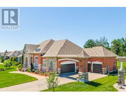 18 WOLFORD COURT, Georgina, Ontario