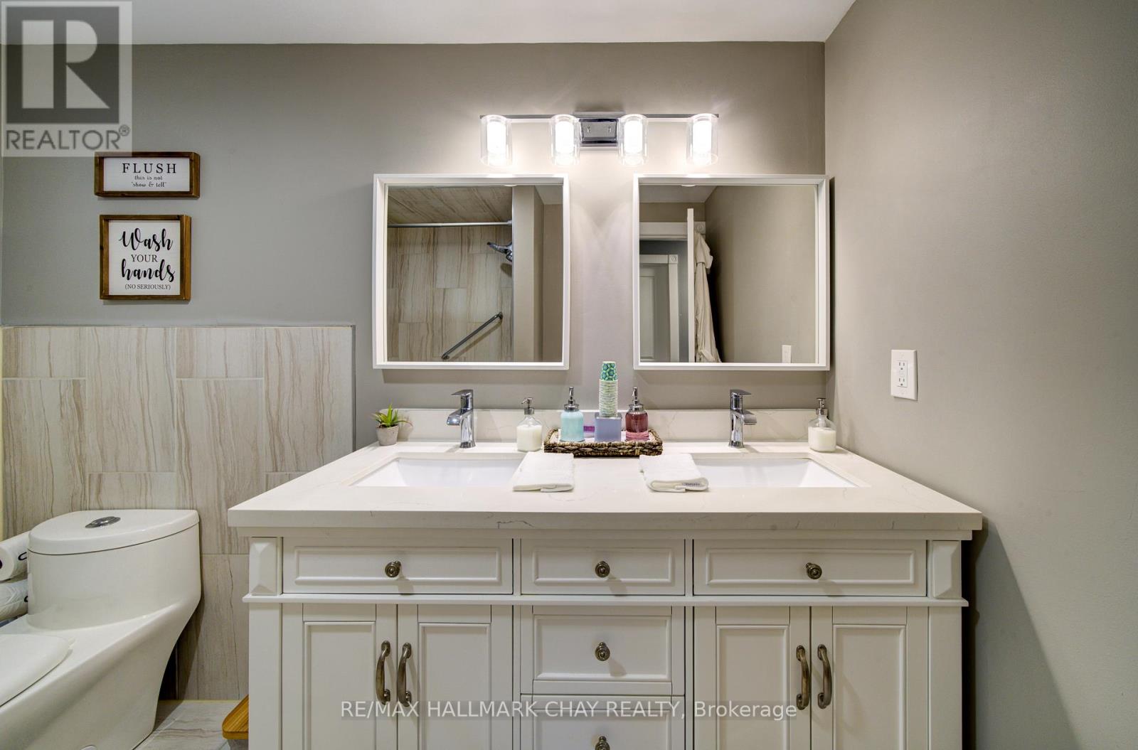 247 St. Vincent Street, Barrie (Wellington), Ontario L4M 3Z7 - Photo 17 - S13482526