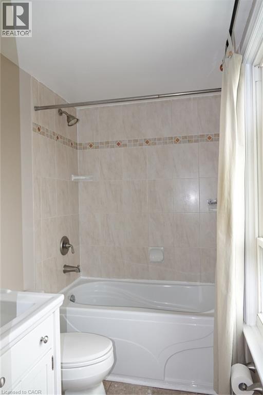 5475 Lakeshore Road E Unit# 9, Burlington, Ontario  L7L 1E1 - Photo 14 - 40842593