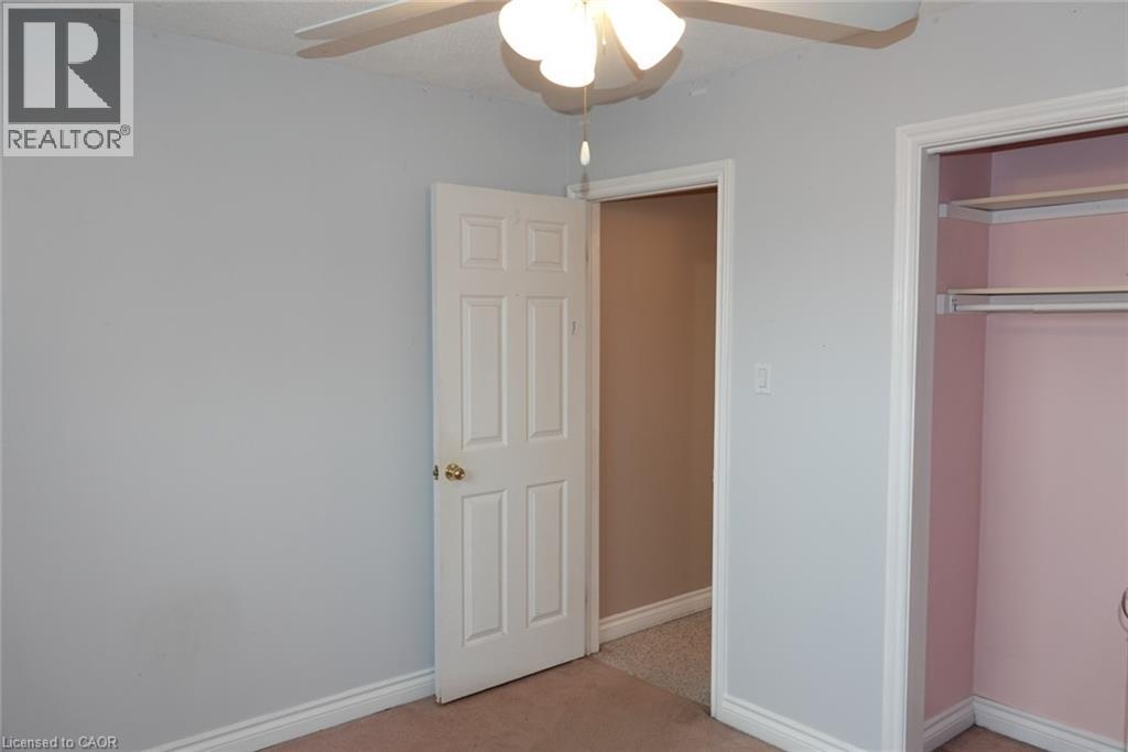 5475 Lakeshore Road E Unit# 9, Burlington, Ontario  L7L 1E1 - Photo 16 - 40842593