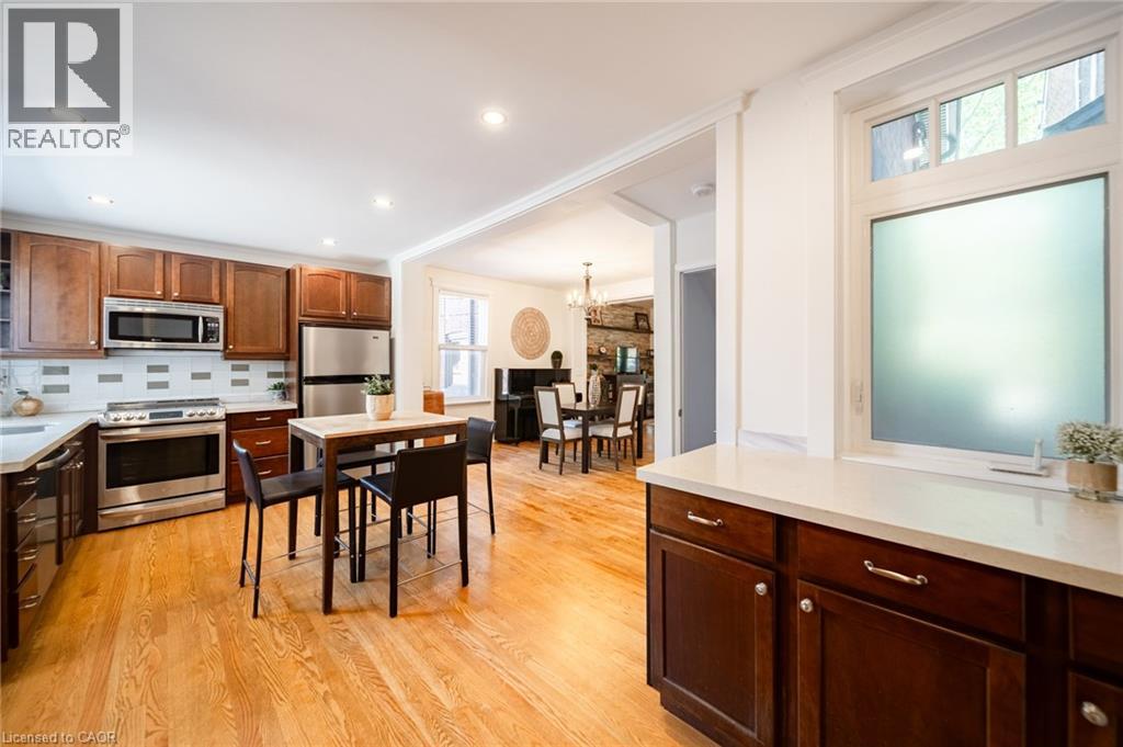 225 Oakmount Road, Toronto, Ontario  M6P 3K3 - Photo 19 - 40842551