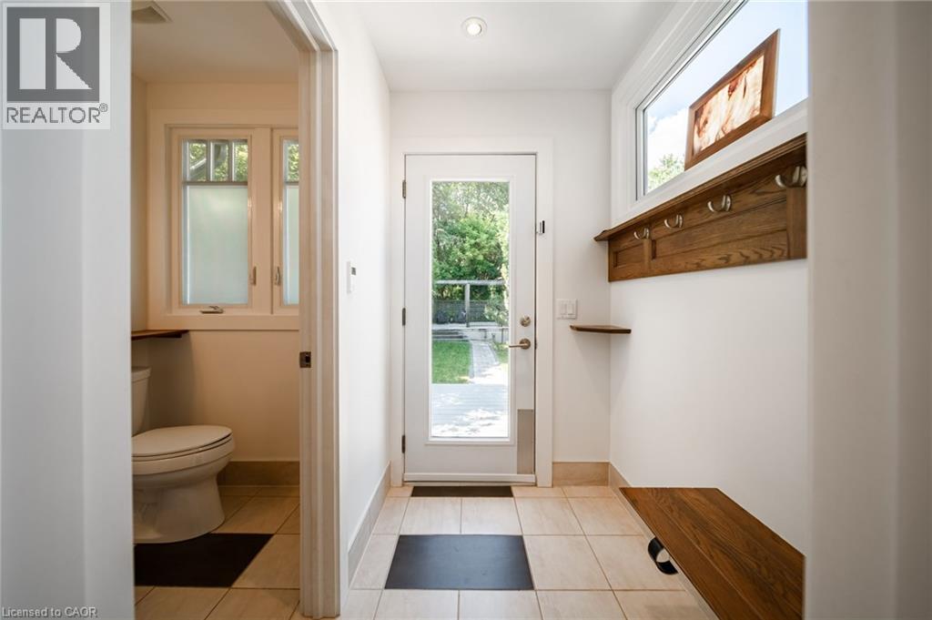 225 Oakmount Road, Toronto, Ontario  M6P 3K3 - Photo 21 - 40842551