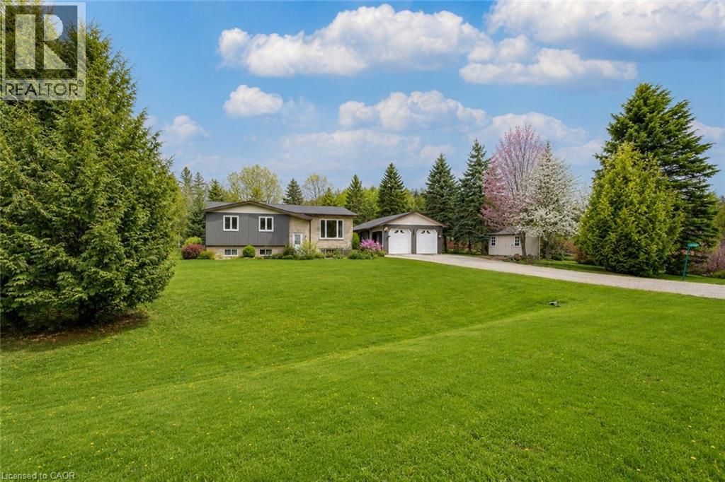 230 Saugeen Street, Grey Highlands, Ontario  N0C 1K0 - Photo 3 - 40842507