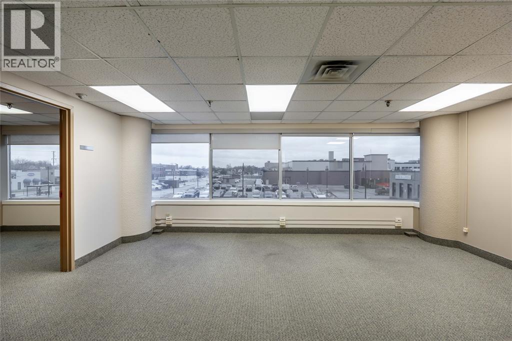 160 George Street, Sarnia, Ontario  N7T 7V3 - Photo 20 - 26015009