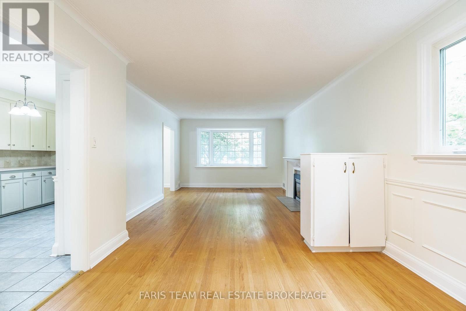 149 John Street, Toronto, Ontario  M9N 1J9 - Photo 10 - W13482544