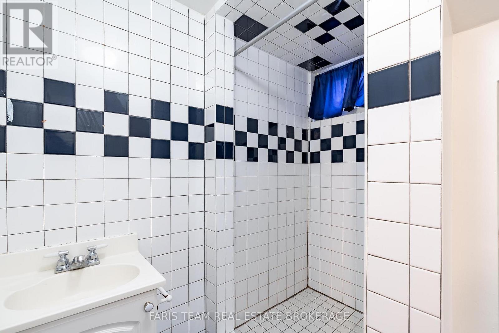 149 John Street, Toronto, Ontario  M9N 1J9 - Photo 32 - W13482544
