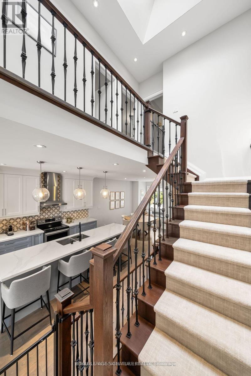 1213 Glencairn Avenue, Toronto, Ontario  M6B 2B6 - Photo 15 - W13482574