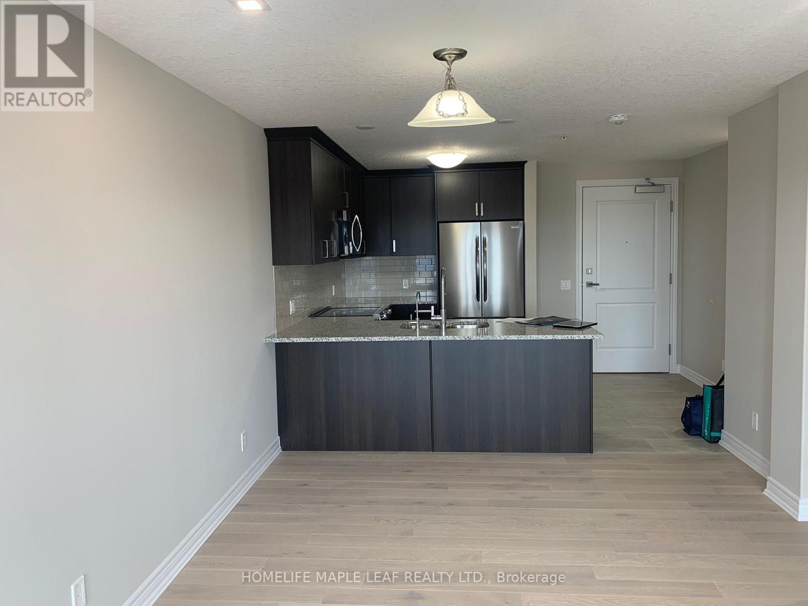 105 Spencer Avenue, Orangeville, Ontario  L9W 6X2 - Photo 8 - W13482610