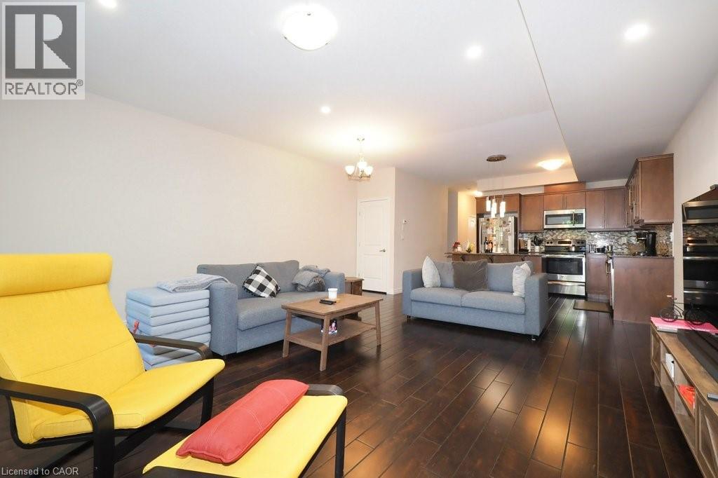 18 Robert Peel Road, Kitchener, Ontario N2H 0B3 - Photo 10 - 40840912