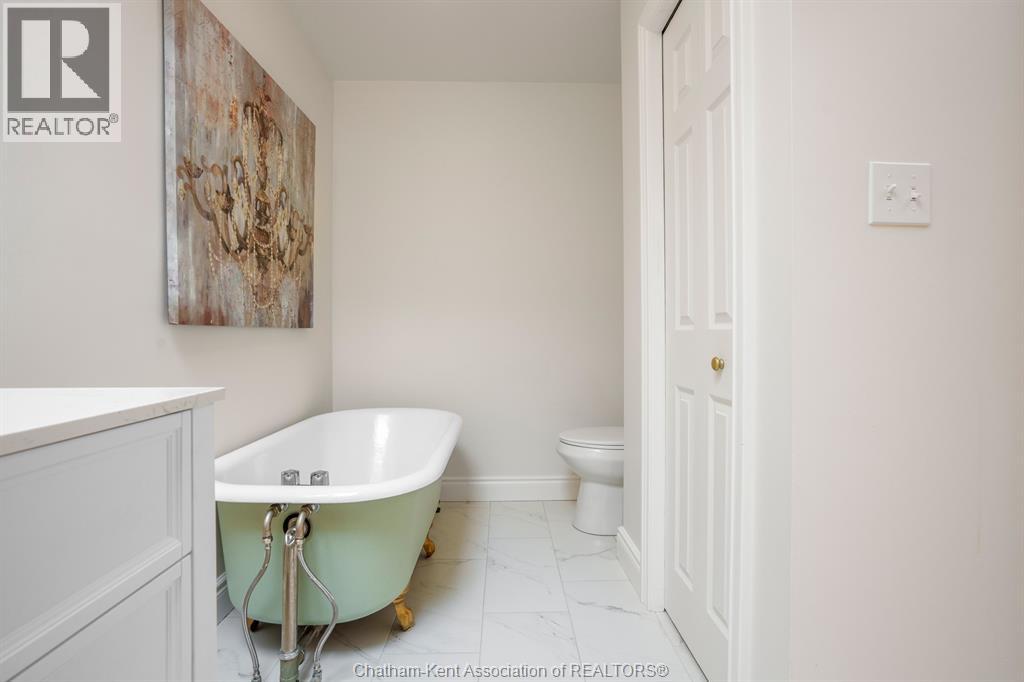 1821 Blackwell Road, Sarnia, Ontario  N7T 7H4 - Photo 32 - 26015010