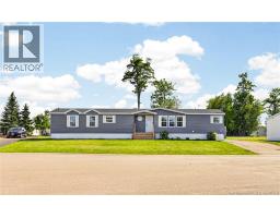 35 Richibuctou, Dieppe, New Brunswick