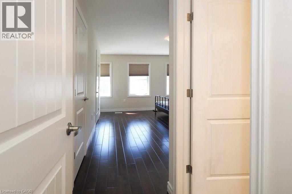 18 Robert Peel Road, Kitchener, Ontario  N2H 0B3 - Photo 18 - 40840913