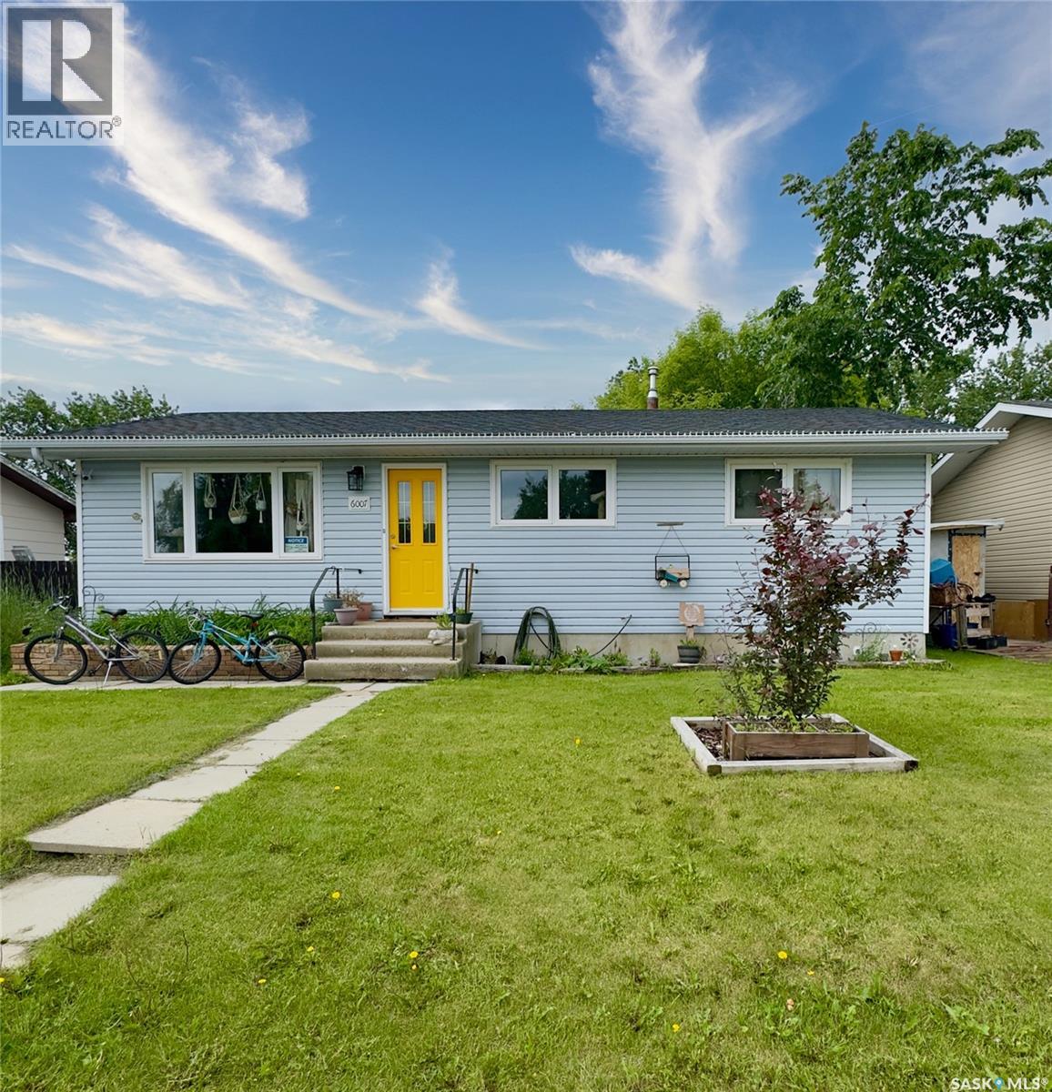 6007 Neufeld AVENUE, Waldheim, Saskatchewan