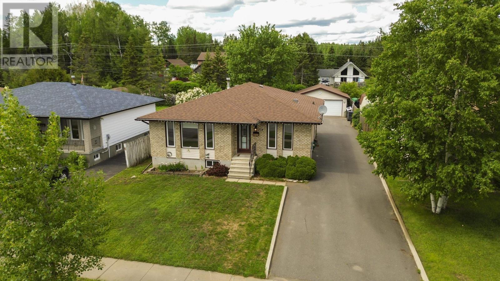 124 Welland St, Thunder Bay, Ontario  P7A 7T6 - Photo 6 - TB2601670