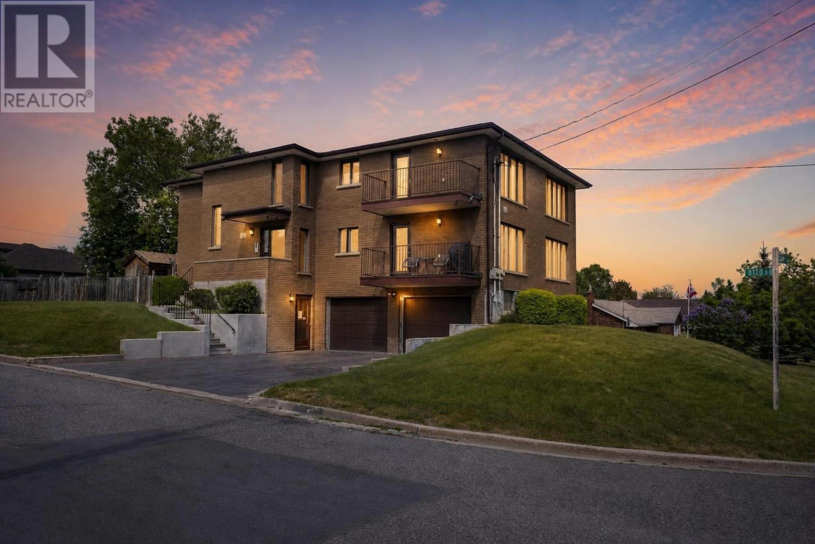 110 Albany ST, Thunder Bay, Ontario