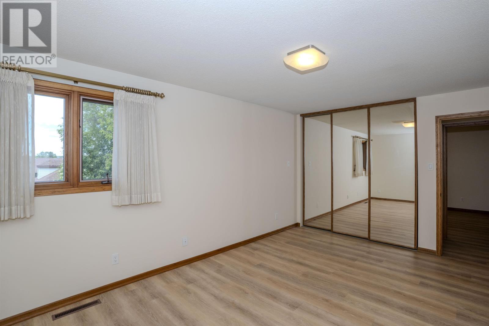 110 Albany St, Thunder Bay, Ontario  P7A 6Z2 - Photo 32 - TB2601665