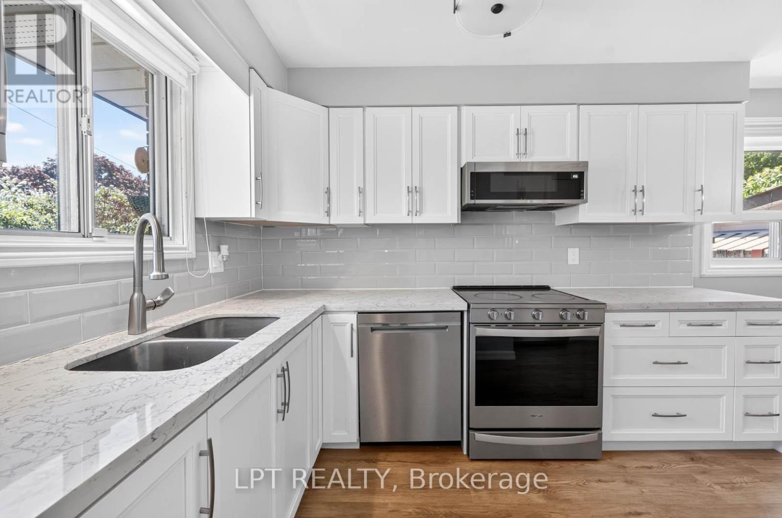 340 Fairlawn Street, Oshawa, Ontario  L1J 4R3 - Photo 7 - E13482630