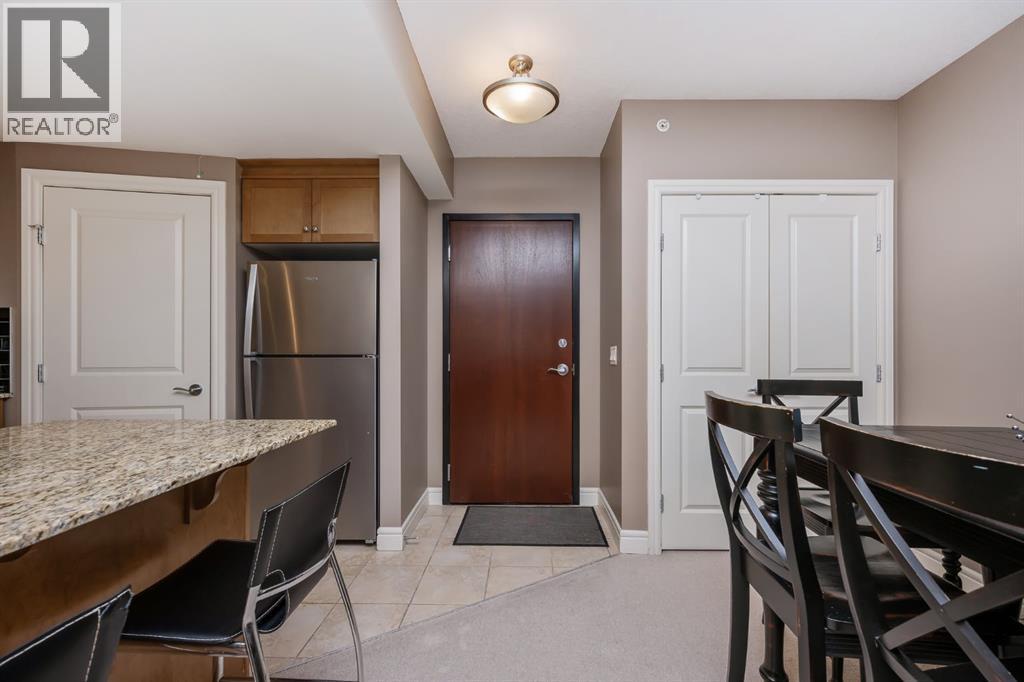 1005, 910 5 Avenue Sw, Calgary, Alberta  T2P 0C3 - Photo 5 - A2318357
