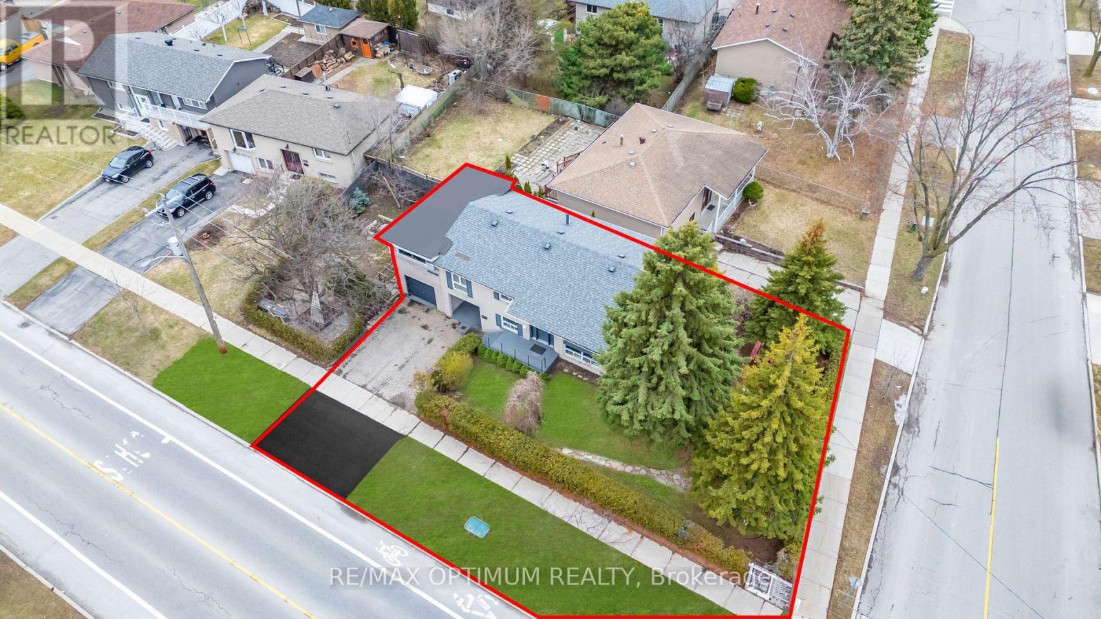 1 Dundee Drive, Toronto, Ontario  M3J 1H5 - Photo 7 - W13249152