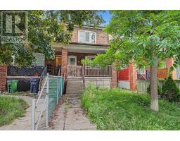 122 ASCOT AVENUE, Toronto, Ontario
