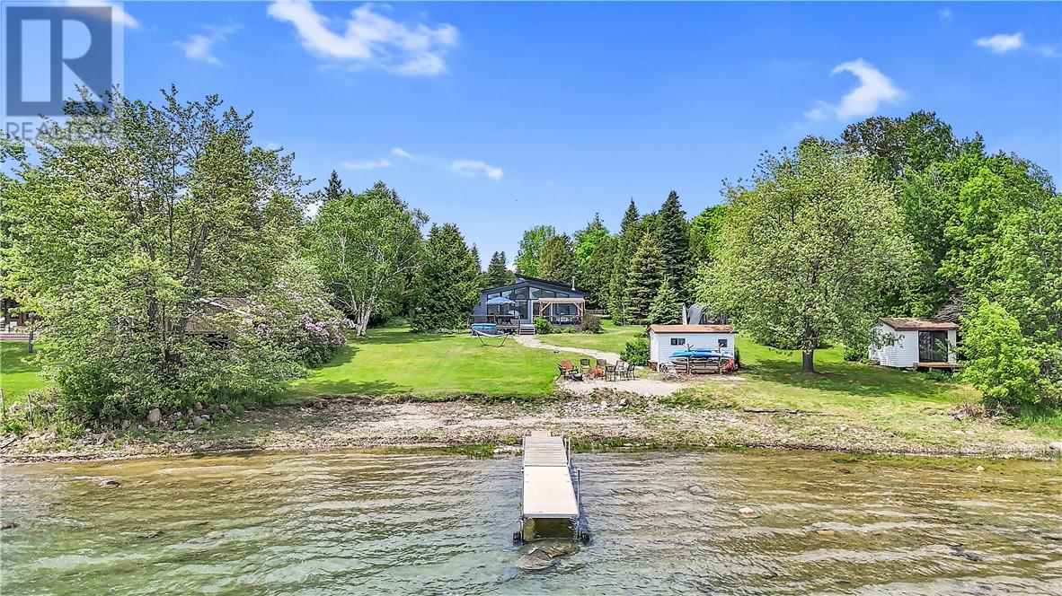 497 Whites Point Road, Little Current, Ontario  P0P 1K0 - Photo 4 - 2128704