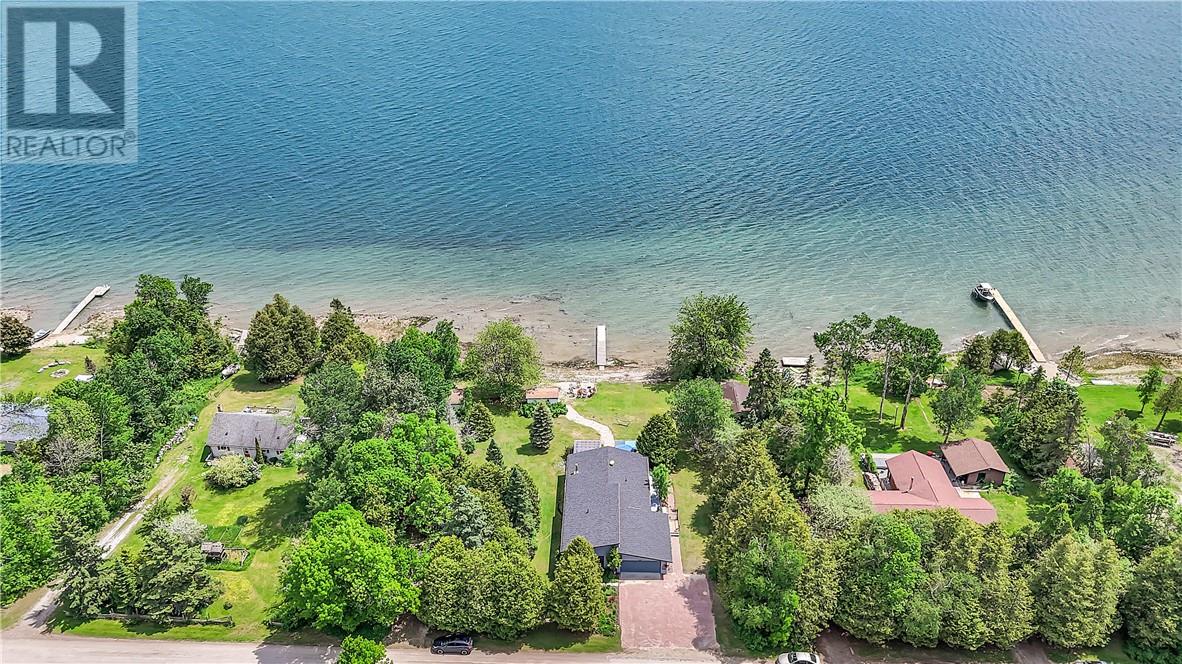 497 Whites Point Road, Little Current, Ontario  P0P 1K0 - Photo 5 - 2128704