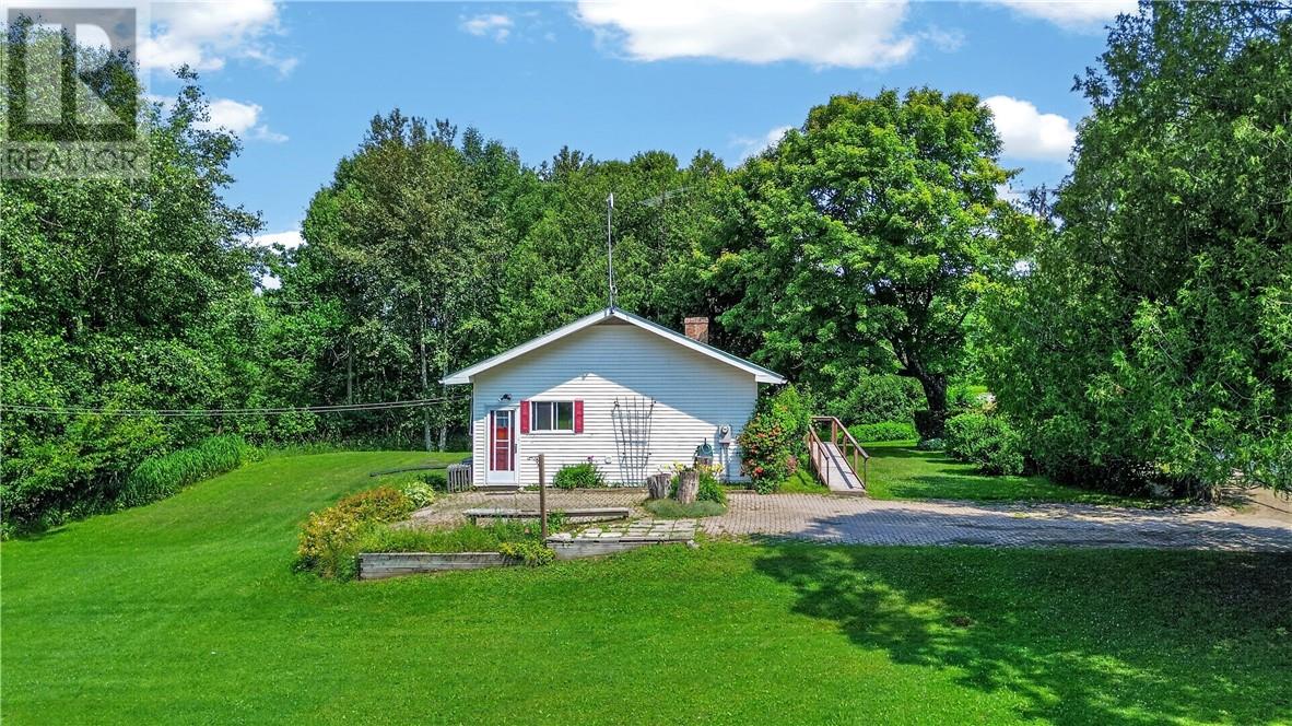 1317 Lakeshore Road, Kagawong, Ontario  P0P 1J0 - Photo 5 - 2128709
