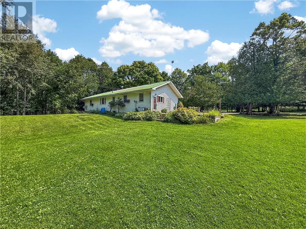 1317 Lakeshore Road, Kagawong, Ontario  P0P 1J0 - Photo 6 - 2128709