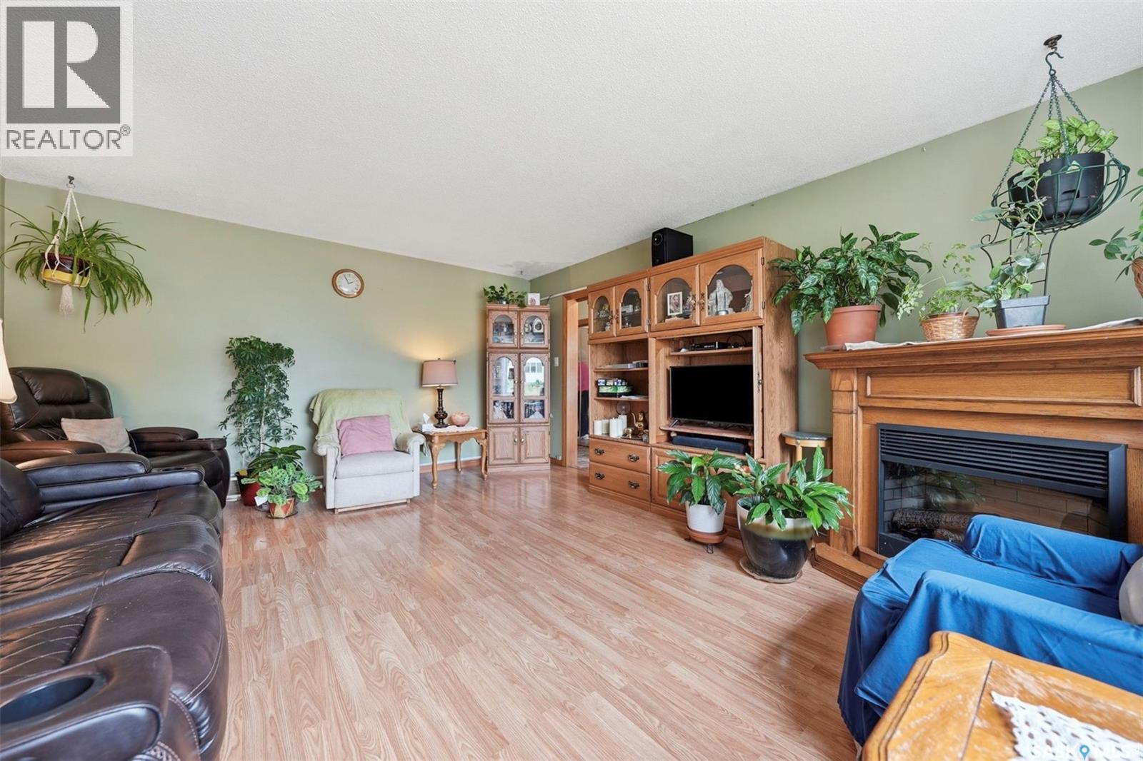 20 Clark Crescent, Saskatoon, Saskatchewan  S7H 3L9 - Photo 6 - SK040273