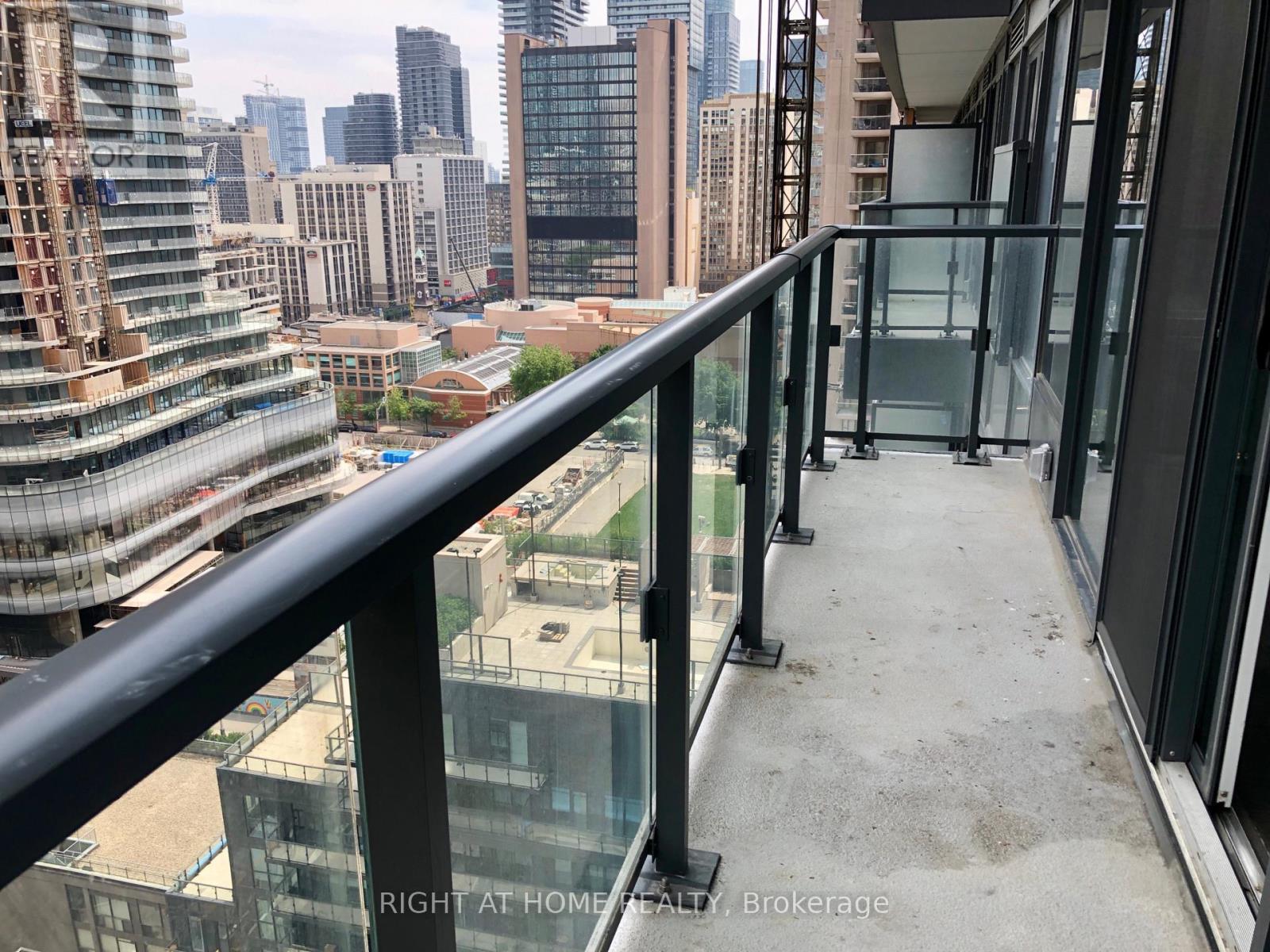 1616 - 955 Bay Street, Toronto, Ontario  M5S 0C6 - Photo 7 - C13481840